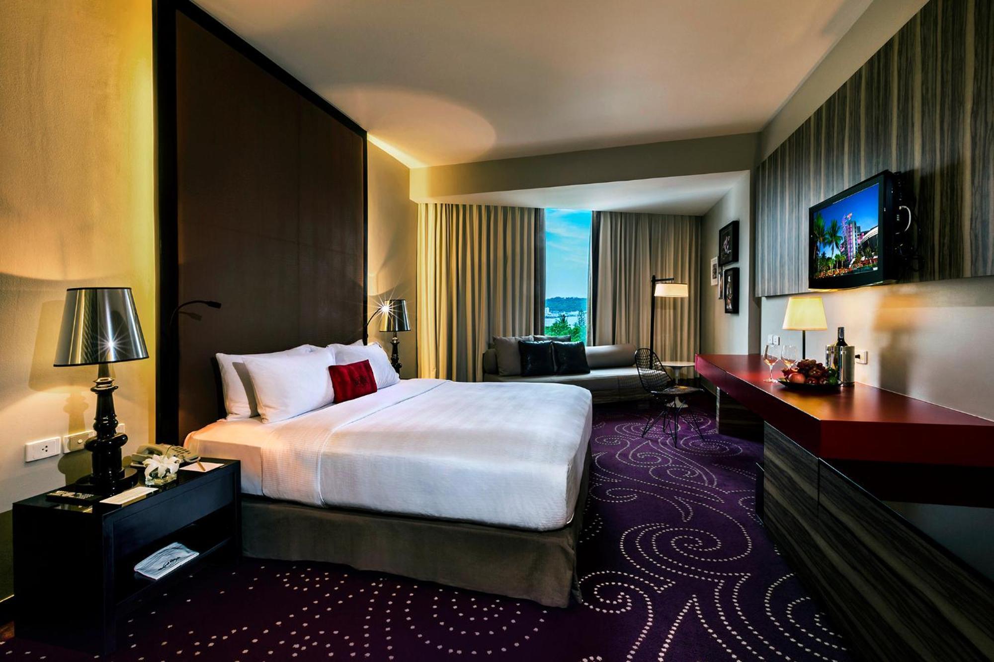 Hard Rock Hotel Pattaya (Adults Only) Esterno foto